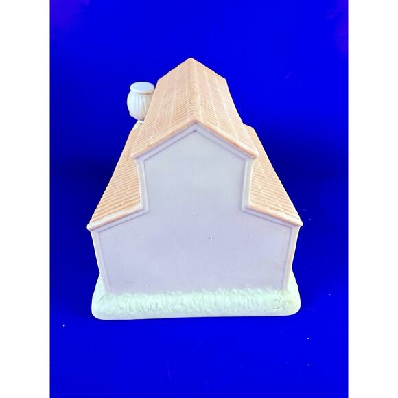 VTG Precious Moments Chapel “Theres A Christian Welcome Here” 523011 Butcher “89 - Picture 6 of 14